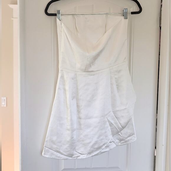 NWT RESA Cindy Strapless White Mini Dress in Pearl, size S - Picture 4 of 7